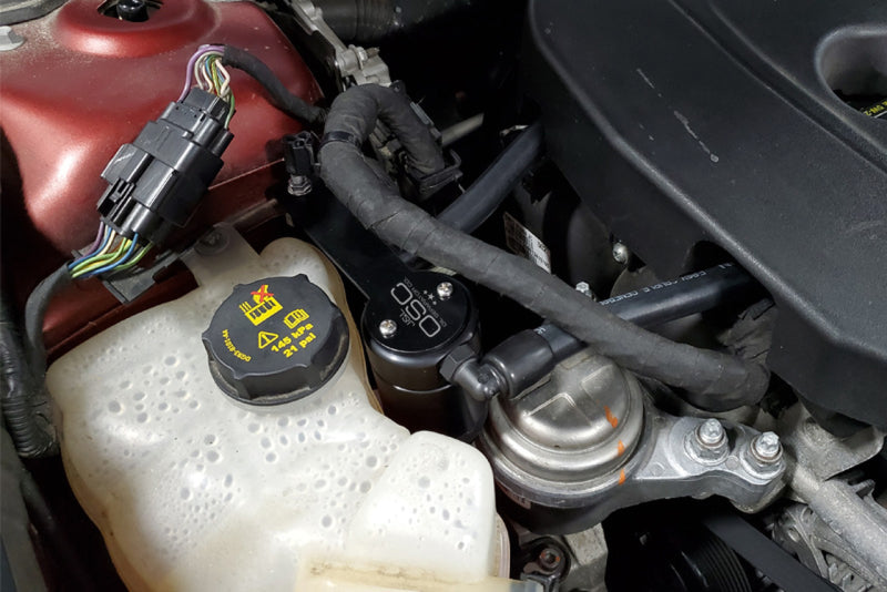 J&L 13-19 Ford Fusion 1.5L EcoBoost Oil Separator 3.0 Passenger Side - Black Anodized - #3039P-B