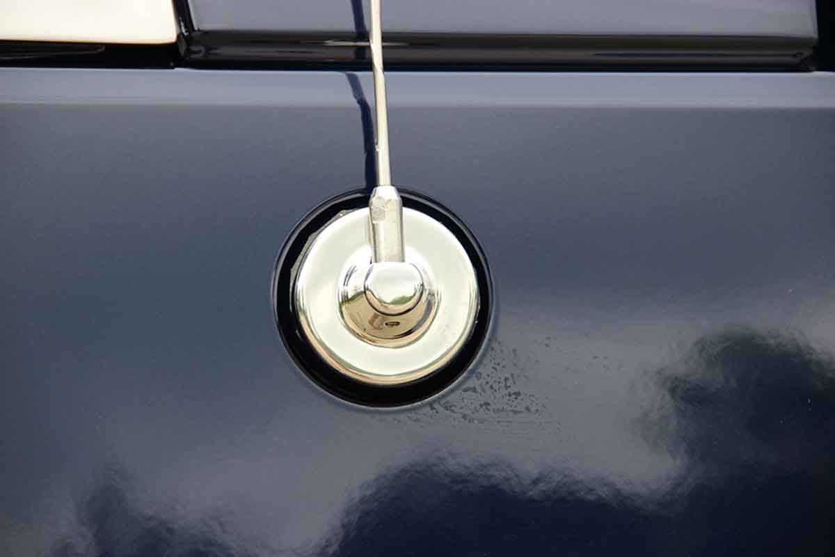Kentrol 30007 Antenna Cover for 2007-2018 Jeep Wrangler JK - Polished Silver