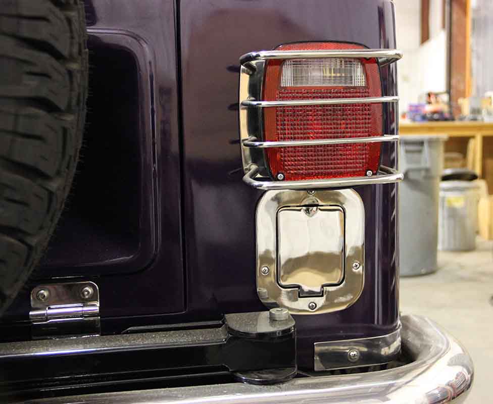 Kentrol 30404 Rear Body Corner Guards Pair for 1955-1995 Jeep CJ Wrangler YJ - Polished Silver