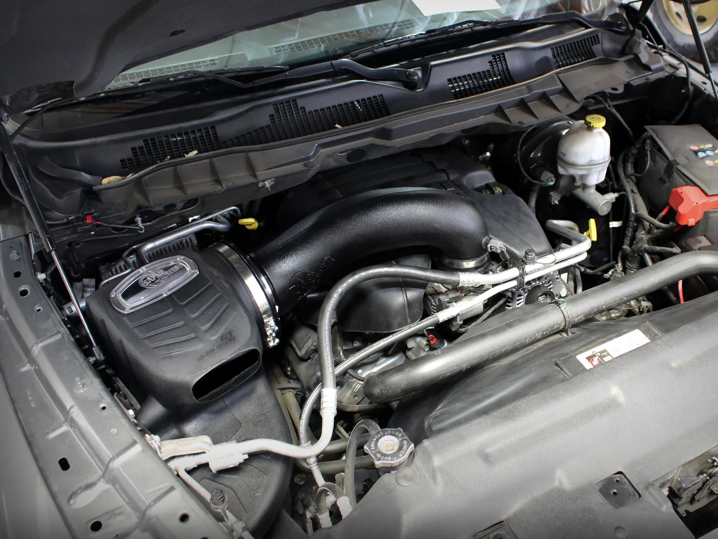 aFe Power 54-72102 Magnum FORCE Stage-2 Cold Air Intake - 2009-2018 Ram 1500 5.7L HEMI | Pro 5R