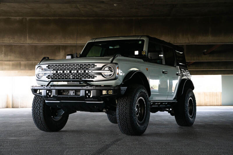 DV8 Offroad 21-22 Ford Bronco Factory Bumper Pocket Light Mount (Pair) 3in LED Pod Lights - #LBBR-05