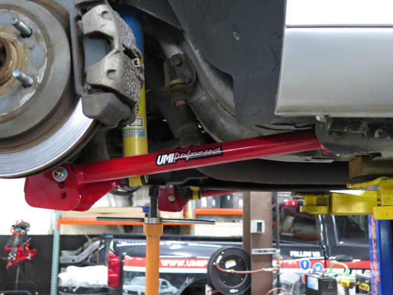 UMI Performance 201529-B Lower Control Arm and Panhard Bar Kit Black