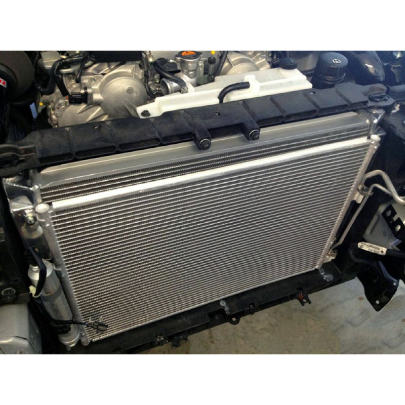 Mishimoto 09+ Nissan 370Z Manual Radiator - #MMRAD-370Z-09