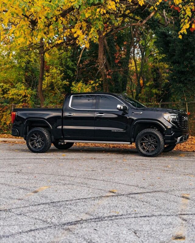 Cognito Motorsports 210-P1137 3-Inch Performance Leveling Lift Kit with Elka 2.0 IFP Shocks for 2019-2024 Chevrolet Silverado / GMC Sierra 1500