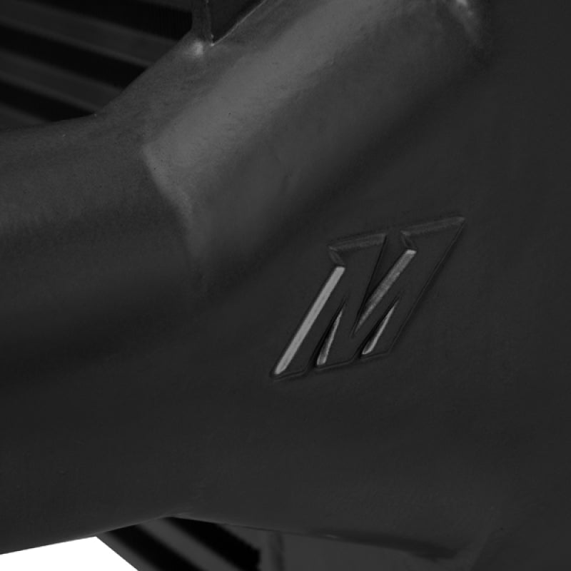 Mishimoto 01-05 Chevrolet 6.6L Duramax Intercooler (Black) - #MMINT-DMAX-01BK