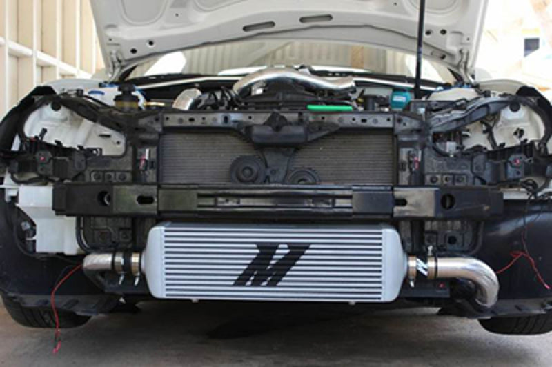Mishimoto Universal Intercooler - J-Line - #MMINT-UJ