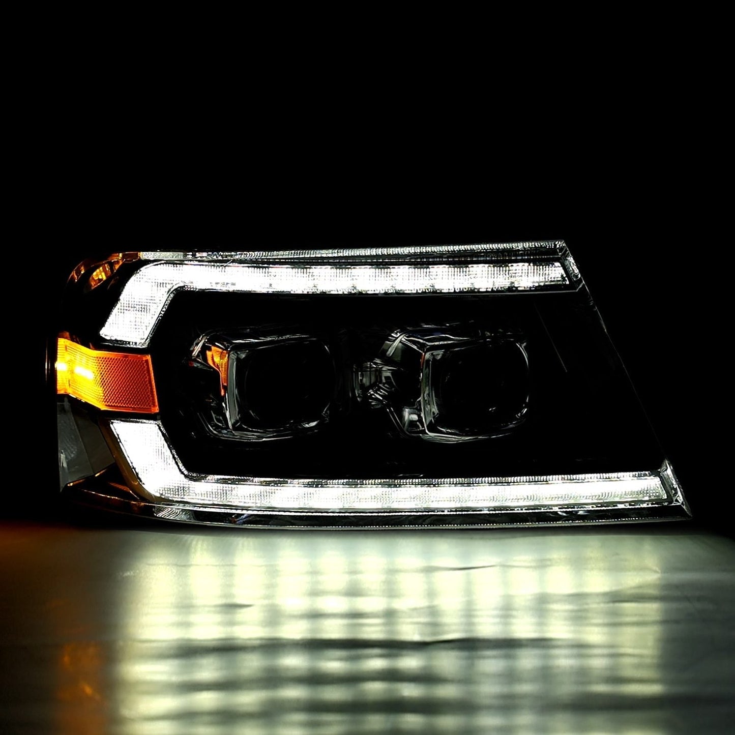 AlphaRex 880135 04-08 Ford F150 PRO-Series Projector Headlights Black w/ Sequential Signal and DRL