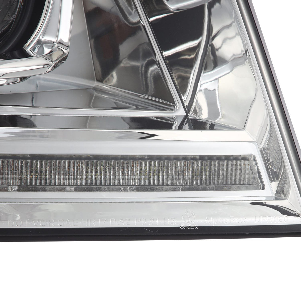 AlphaRex 880136 04-08 Ford F150 PRO-Series Projector Headlights Chrome w/ Sequential Signal and DRL