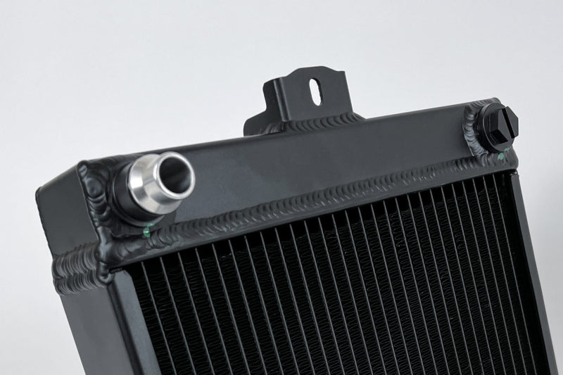 CSF 8258 Radiators w/ Rock Guards for BMW F8X M3/M4/M2C Auxiliary