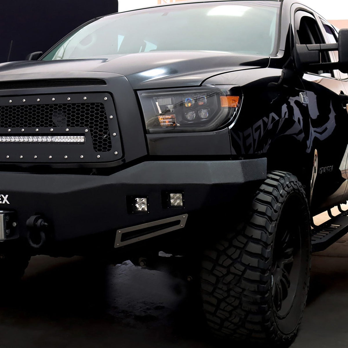 AlphaRex 880819 07-13 Toyota Tundra / 08-17 Sequoia NOVA LED Projector Headlights Chrome with Activation Light Sequential Signal + DRL