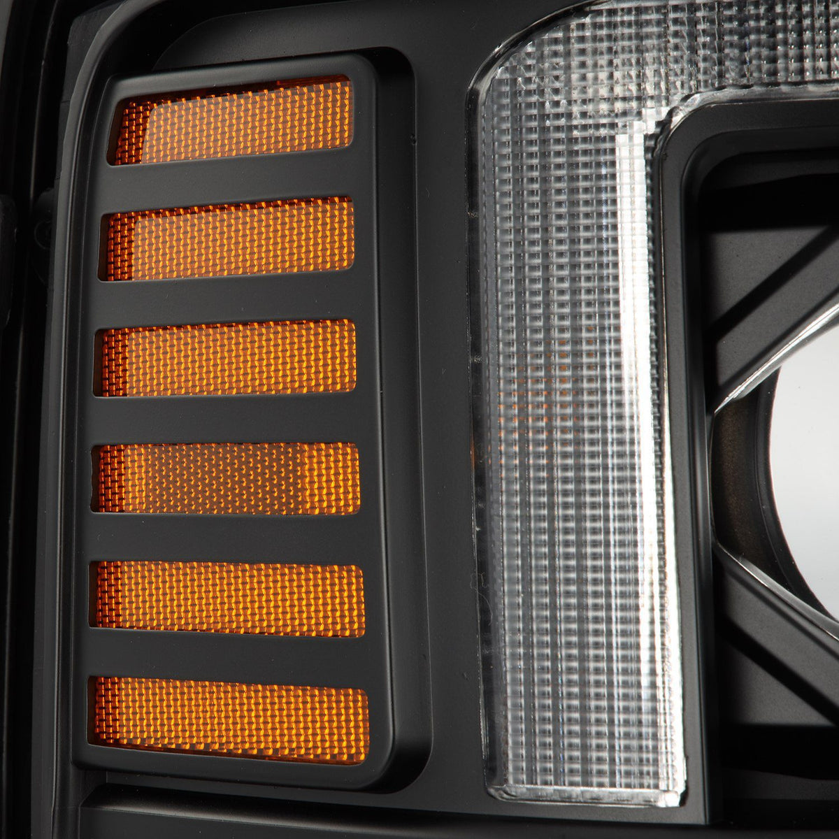 AlphaRex 880308 08-10 Ford F250-550 PRO-Series Projector headlights Black with Activation Light/Sequential Signal
