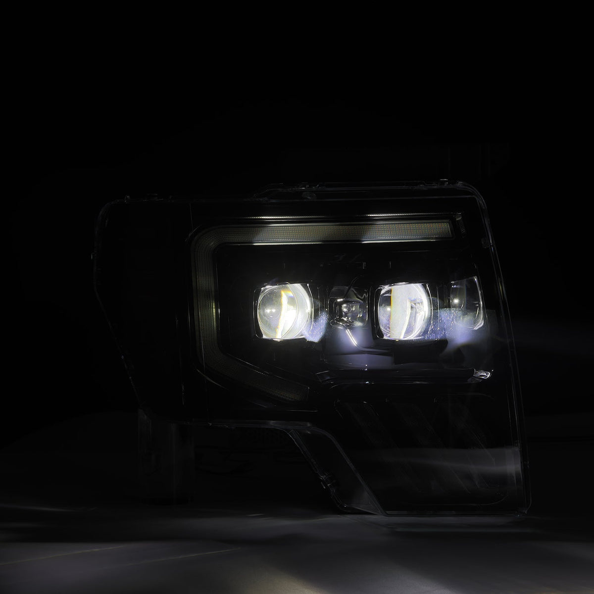 AlphaRex 880092 09-14 Ford F150 MKII LUXX-Series LED Projector Headlights - Black