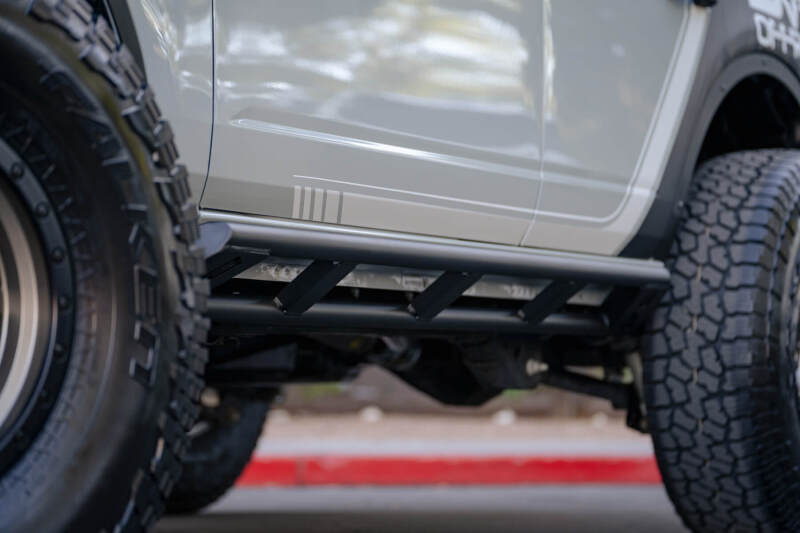 DV8 Offroad 21-22 Ford Bronco FS-15 Series Rock Sliders - #SRBR-01