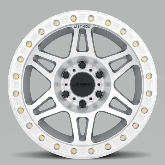 Method MR106 Beadlock 17x9 -44mm Offset 5x5 71.5mm CB Machined/Clear Coat with BH-H24125 Wheel
