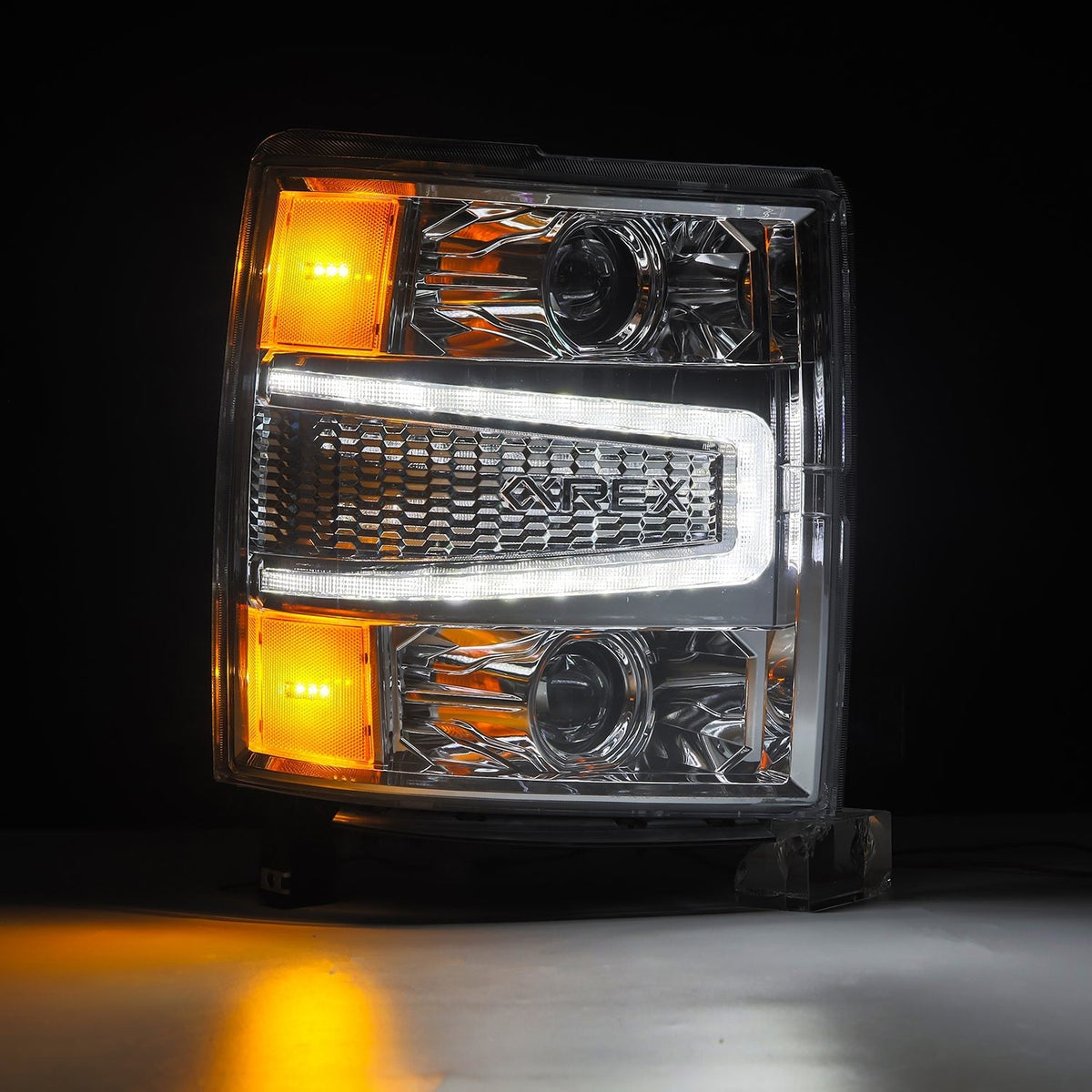 AlphaRex 880246 14-15 Chevrolet 1500 PRO-Series Projector Headlights Chrome with Sequential Signal & DRL