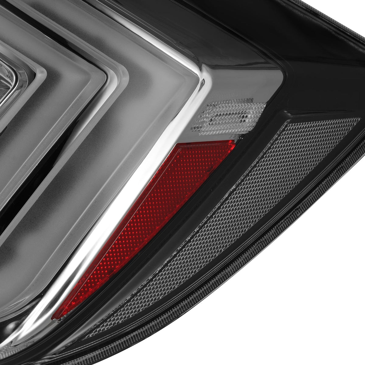 AlphaRex 676030 16-21 Honda Civic Hatchback / Type-R FK8 Nova-Series LED Tail Lights (Pair) - Clear