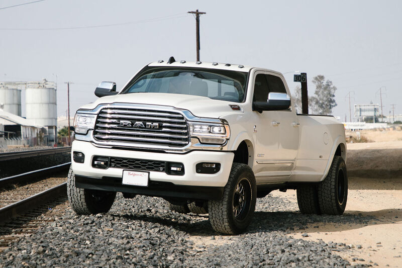 Cognito Motorsports 115-P1016 3-Inch Performance Leveling Kit with Fox PS 2.0 IFP Shocks for 2013-2024 Ram 3500 4WD