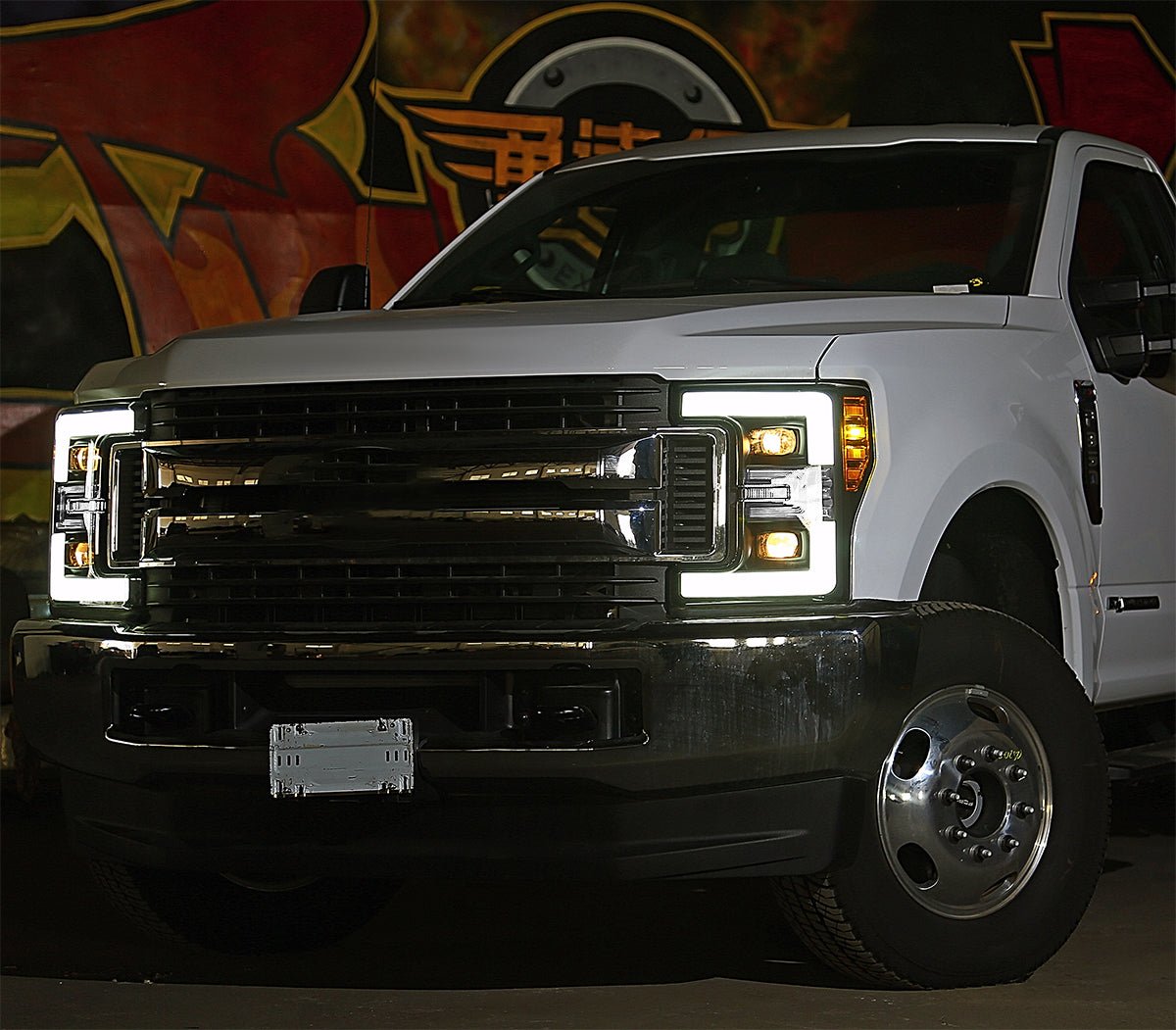 AlphaRex 880107 17-19 Ford F-250 SD PRO-Series Projector Headlights Plank Style Chrome with Activation Light/Sequential Signal