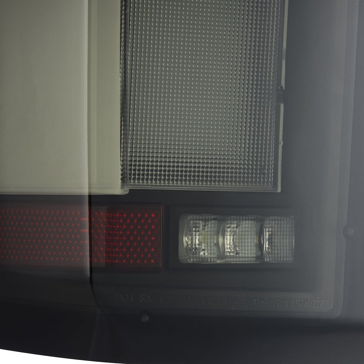 AlphaRex 620088 19-24 Chevrolet Silverado 1500 / 20-24 2500 HD/3500 HD LUXX-Series LED Tail Lights Black