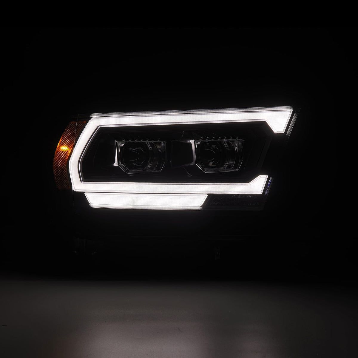 AlphaRex 880574 19-22 Dodge Ram 1500 PRO-Series Projector Headlights Black with Sequential Signal/DRL