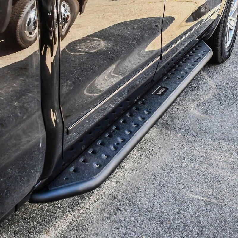 Westin 58-53715 Outlaw Nerf Bars for 2014-2019 Chevrolet Silverado / GMC Sierra Double Cab
