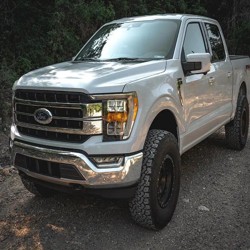 Tuff Country 23925 3in Front Lift Kit with Ball Joint Upper Arms for 2021-2023 Ford F-150 4WD