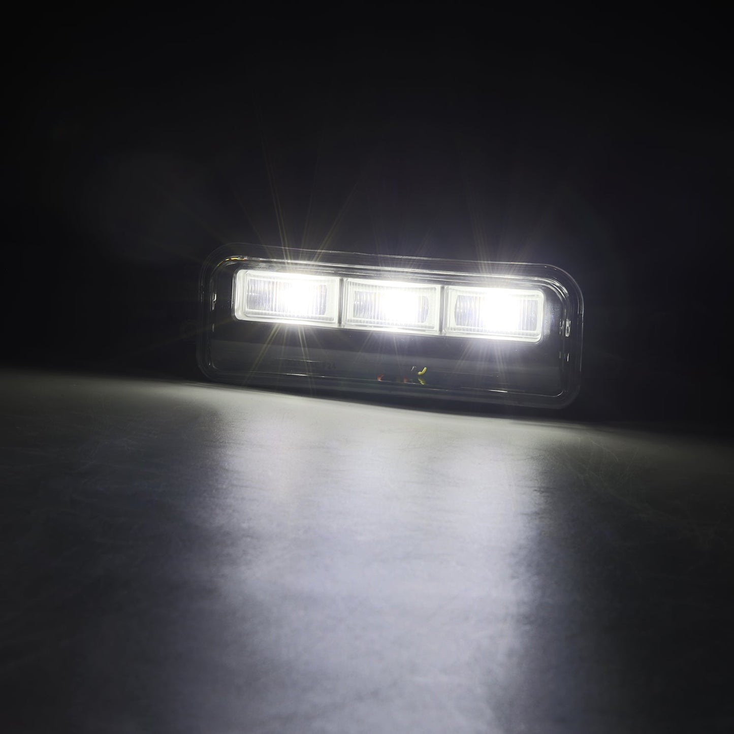 AlphaRex 210018 22-25 Toyota Tundra/Sequoia DoubleTap Dual Color LED Projector Fog Lights
