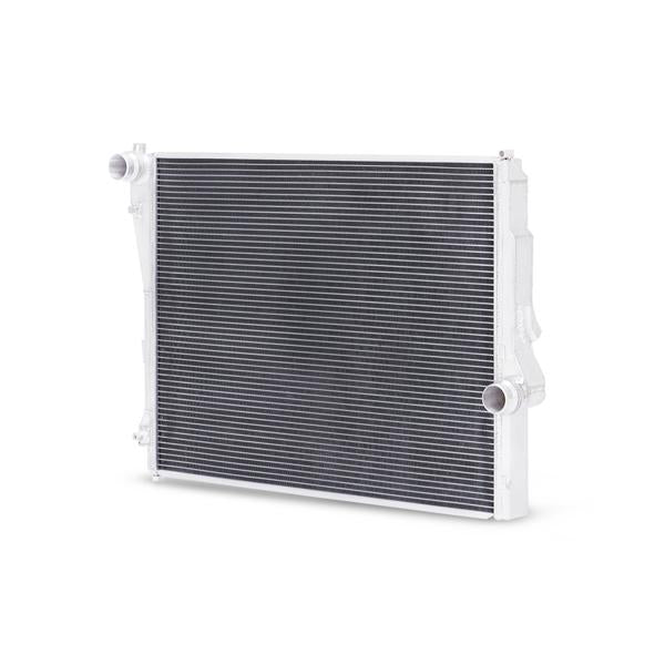 Mishimoto 99-06 BMW 323i/323i/328i/330i Performance Aluminum Radiator - #MMRAD-E46-323