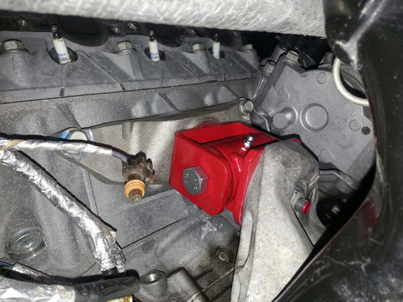 UMI Performance 2600-R Engine Mount Polyurethane Red for 2004-2007 CTS-V