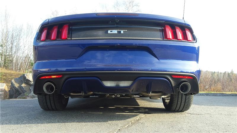 MBRP S7276BLK Axle-Back Exhaust System - 2015-2017 / 2024-2026 Ford Mustang GT 5.0L | Black Coated