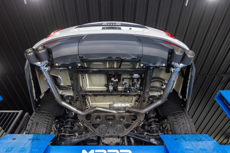 MBRP Suburban XL 5.3L 3in T304 2.5in Dual Split Carbon Fiber Cat-back