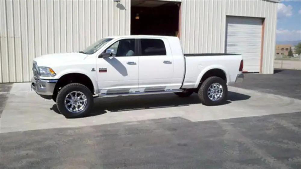 Tuff Country 34003KN 4.5in Lift Kit (Fits 6/31/07 and Earlier) SX8000 for 2003-2007 Dodge Ram 3500