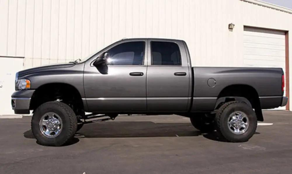 Tuff Country 36217KN 6in Arm Lift Kit with Coil Springs SX8000 for 2003-2007 Dodge Ram 3500