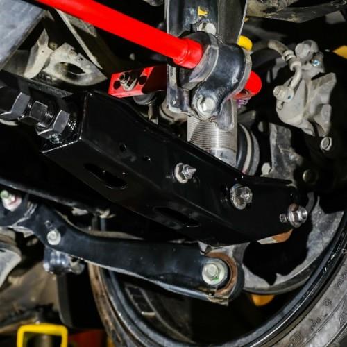 BLOX Racing Racing Rear Lower Control Arms - Blue (Toyota 86 / Scion FRS / Subaru BRZ / WRX /STi) V2 BXSS-50010-BL-V2 (image shown: BXSS-50010-BK)