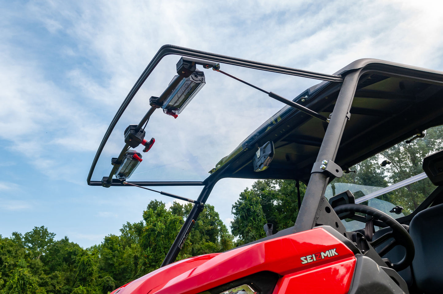 Seizmik 16-23 Can Am Defender HD5-HD10/MAX Windshield Flip Up Vented 50-50247KIT