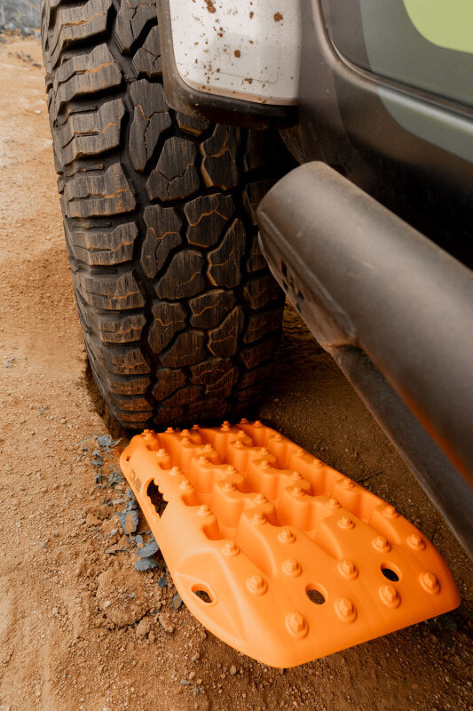 DV8 Offroad DV8 Xtract Mini Traction Board | Pair | Orange - #RTB2-02OR