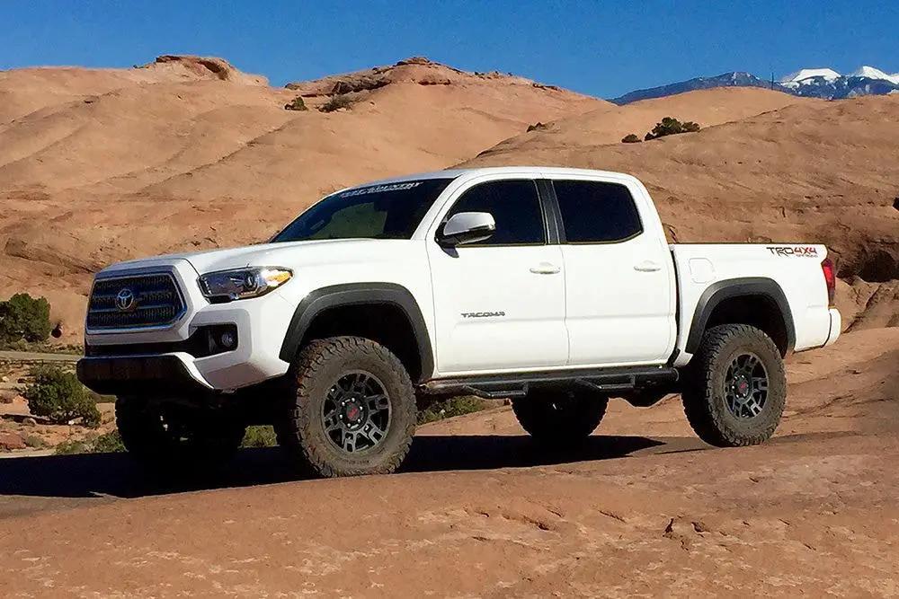 Tuff Country 53910 3in Lift Kit with Uni-Ball Control Arm No Shocks for 2005-2023 Tacoma