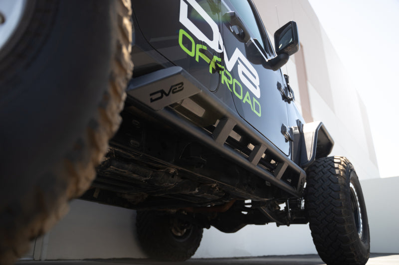 DV8 Offroad 18-23 Jeep Wrangler JL 4 Door FS-15 Series Rock Sliders - #SRJL-07