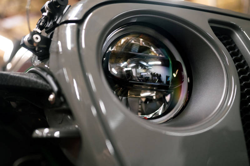 DV8 Offroad 18-22 Jeep Gladiator Wrangler LED Projector Headlights - #HLCJL-02