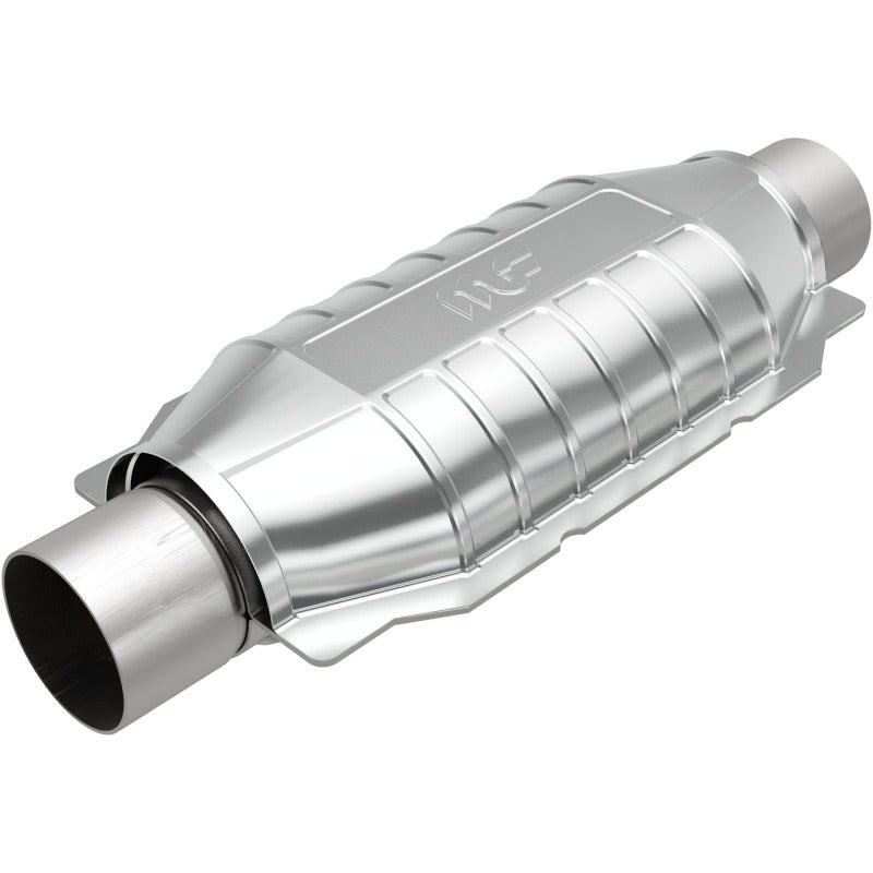 MagnaFlow 51006 Conv Univ 2.5in Inlet/Outlet Center/Center Oval 12in Body L x 6.5in W x 16in Overall L - #51006