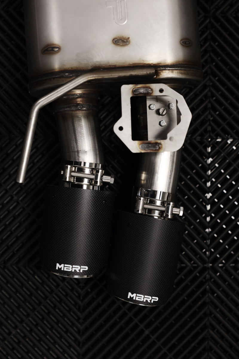 MBRP Mustang 3in Cat-Back Exhaust with Quad Carbon Fiber SS Tips - T304