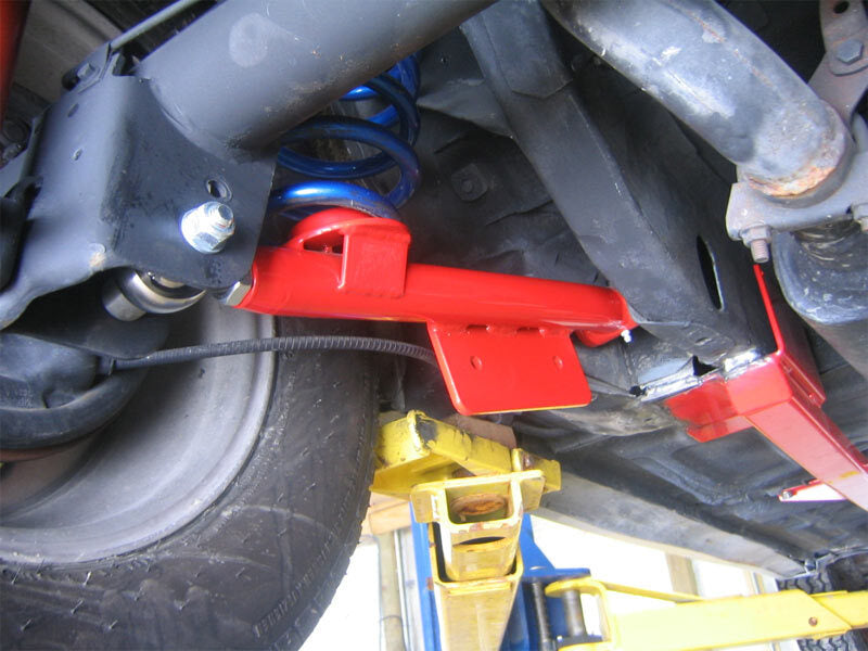 UMI Performance 1015-R Single Adjustable Lower Control Arms Red