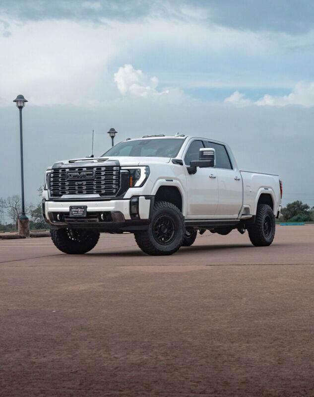 Cognito Motorsports 110-P0753 3-Inch Performance Leveling Kit with Fox PS 2.0 IFP Shocks for 2001-2013 Chevrolet Silverado / GMC Sierra 2500 HD / 3500 HD