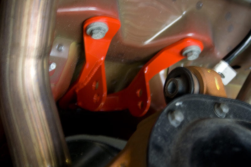 UMI Performance 1045-R Upper Control Arm Mount Red for 2005-2010 Ford Mustang