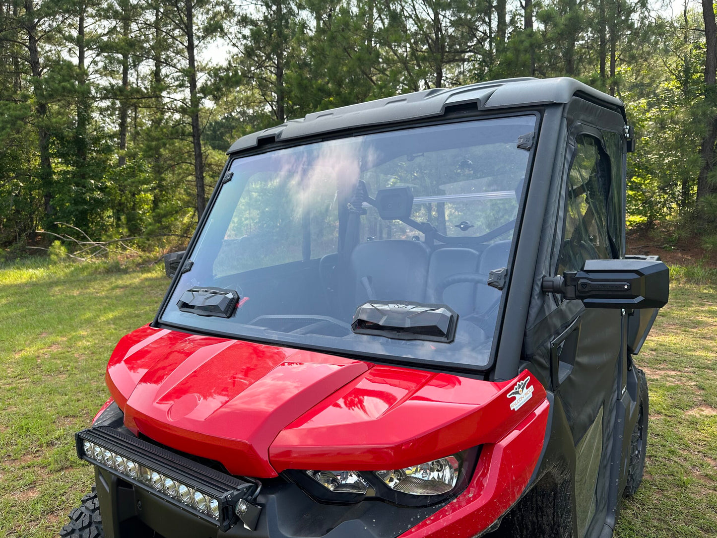 Seizmik 16-23 Can Am Defender HD5-HD10/MAX Tool-Less Windshield Vented HC 50-50234kit