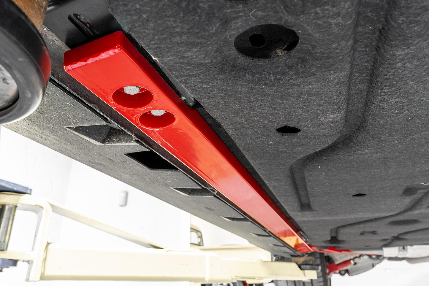 BMR Suspension 24-25 Ford Mustang Chassis Jacking Rails - Red