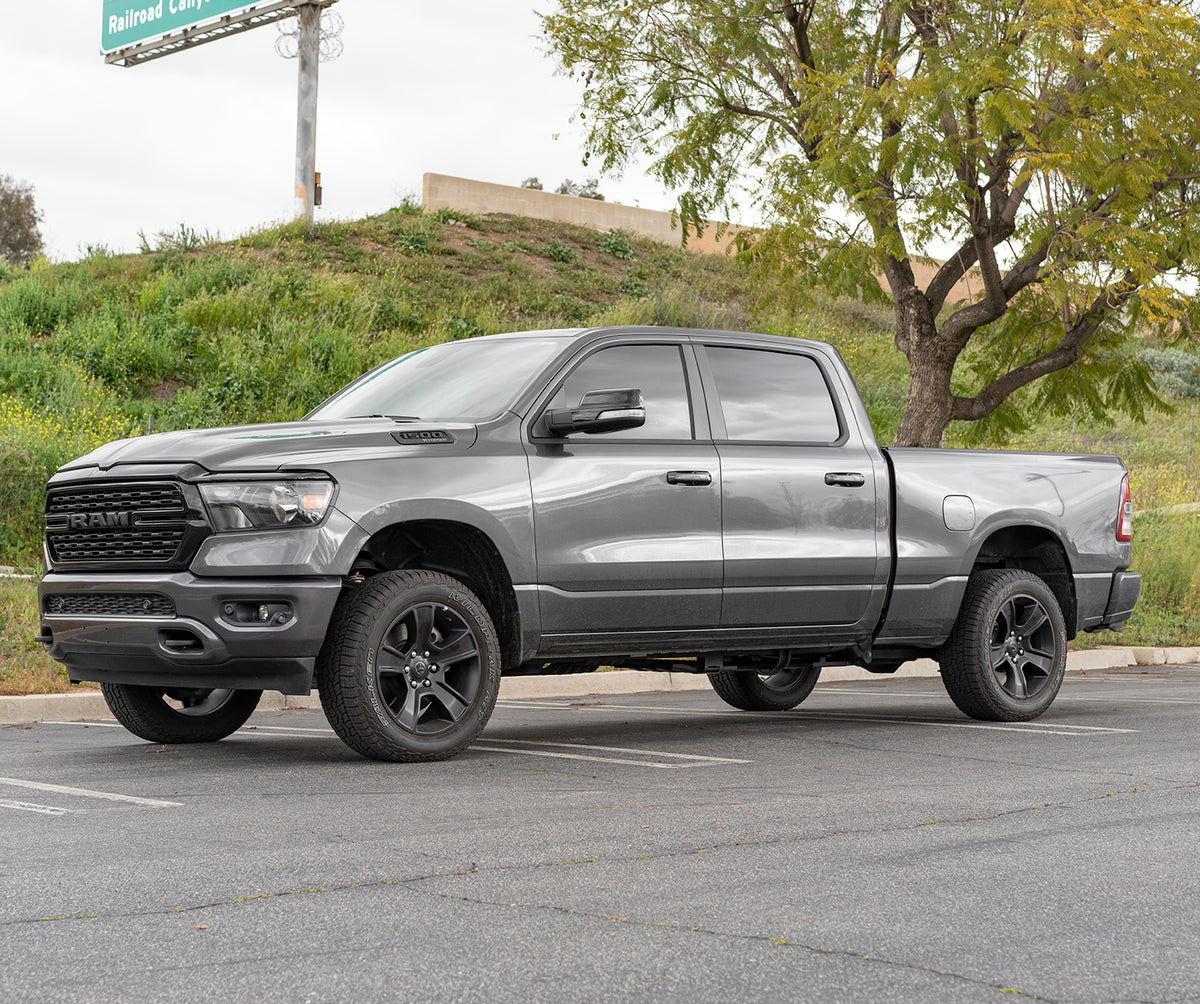 Carli Suspension AS-RAM15SPKG-CS20IFP-B 2.5 in Coilover Front 2.0 in IFP Rear 2.5 in Shocks for 2019-2024 Ram 1500 4x4