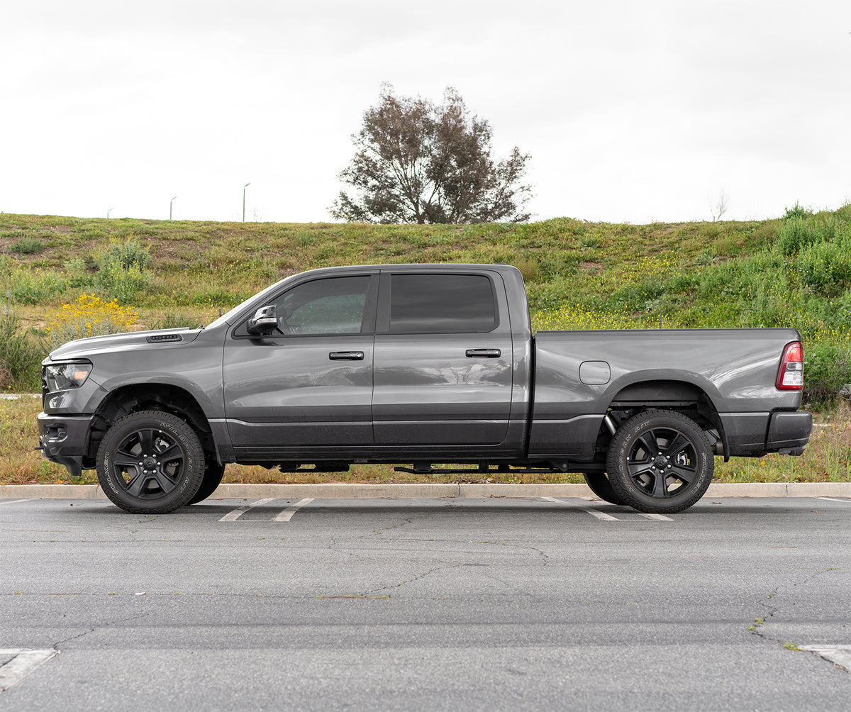 Carli Suspension AS-RAM15SPKG-CS20IFP-B 2.5 in Coilover Front 2.0 in IFP Rear 2.5 in Shocks for 2019-2024 Ram 1500 4x4