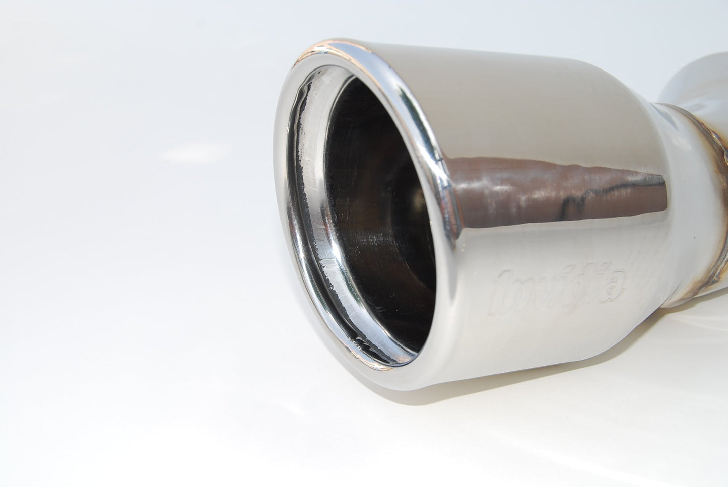 Invidia HS08SW5GT3 08-14 Subaru WRX Hatchback Q300 Rolled S.S.Tip Cat-back Exhaust
