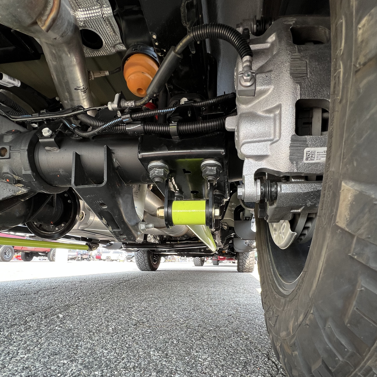 Wehrli Custom Fabrication WCF100826-GB RCLB/CCSB/ECSB 60in Traction Bar Kit Gloss Black for 2020-2026 Chevrolet Silverado / GMC Sierra 2500 HD / 3500 HD Duramax